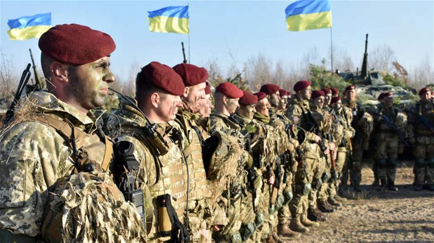 الجيش الأوكراني يعلن انسحابه من موقع في جنوب أفدييفكا
