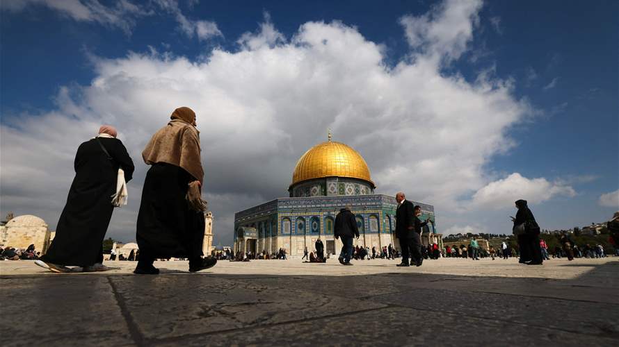 Israel to put security limits on Ramadan prayers at Jerusalem's Al Aqsa mosque