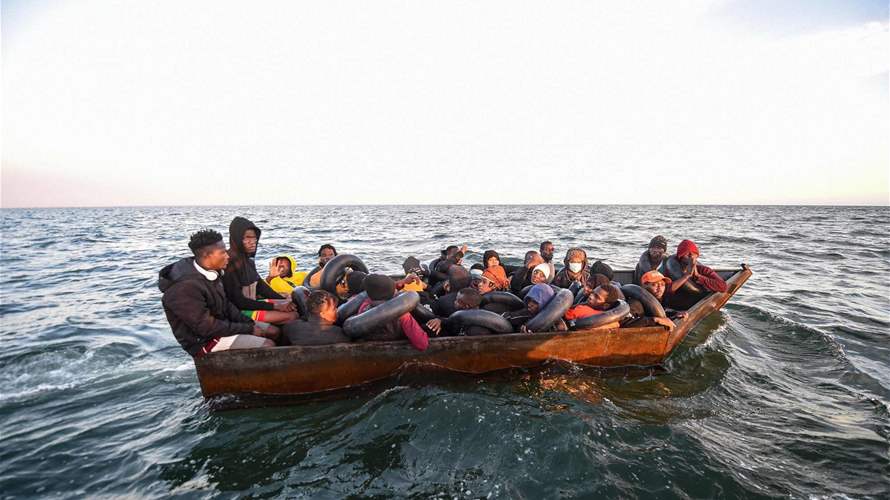 إيطاليا تلقي القبض على 12 بتهمة تهريب مهاجرين بزوارق سريعة من تونس