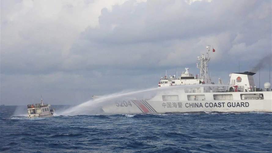 مانيلا تتهم بكين بمحاولة منع سفينة أخرى في بحر الصين الجنوبي
