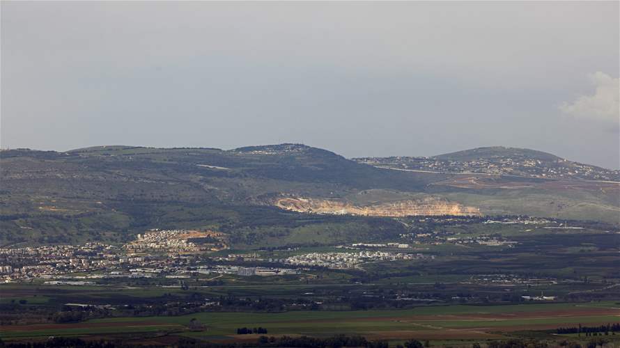 مسعفون إسرائيليون: مقتل عامل أجنبي في قصف صاروخي بالقرب من الحدود مع لبنان