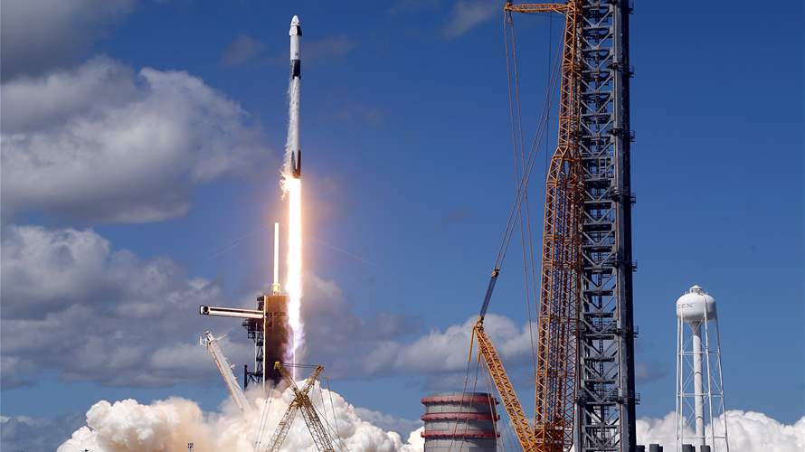 للمرة الثالثة... "سبايس إكس" تستعد لتجربة إطلاق أقوى صاروخ في العالم!