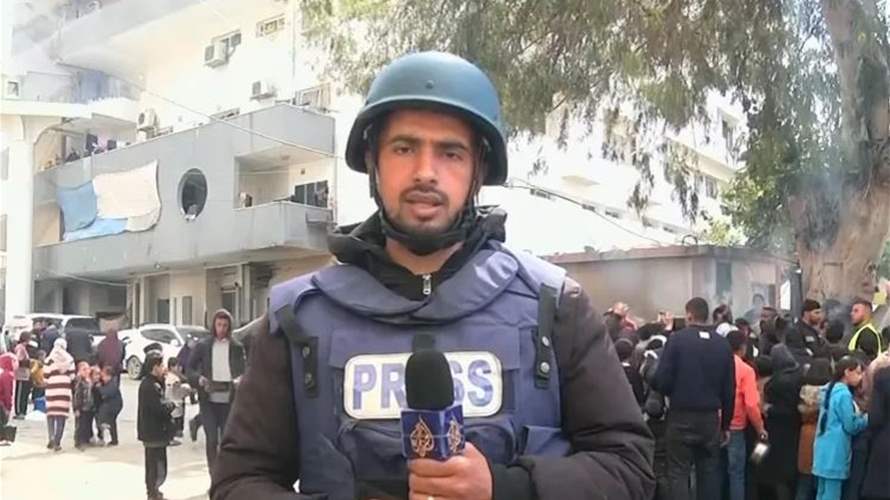  قناة الجزيرة تعلن أن إسرائيل اعتقلت مراسلها في مجمع الشفاء في غزة