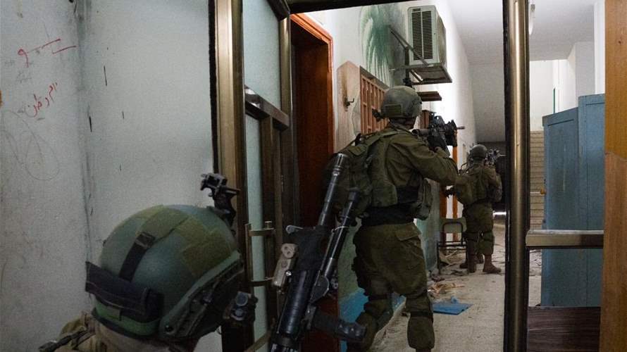الجيش الإسرائيلي يعلن قتل "أكثر من 140" مقاتلا فلسطينيا في مجمع الشفاء ومحيطه في غزة