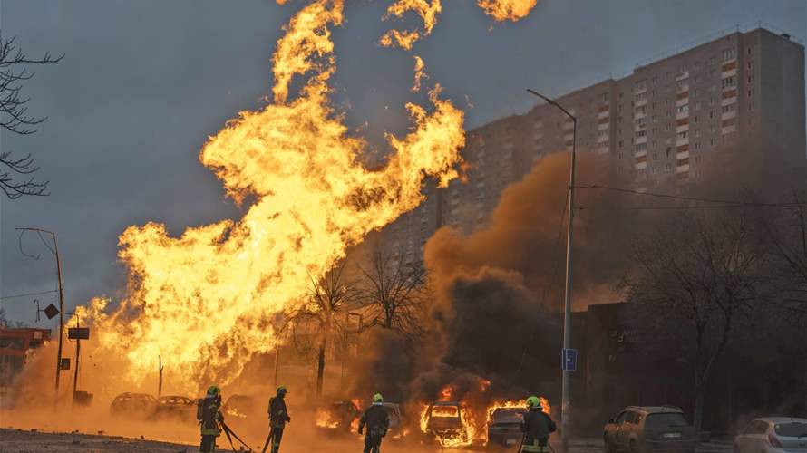 Multiple explosions shake Ukrainian capital