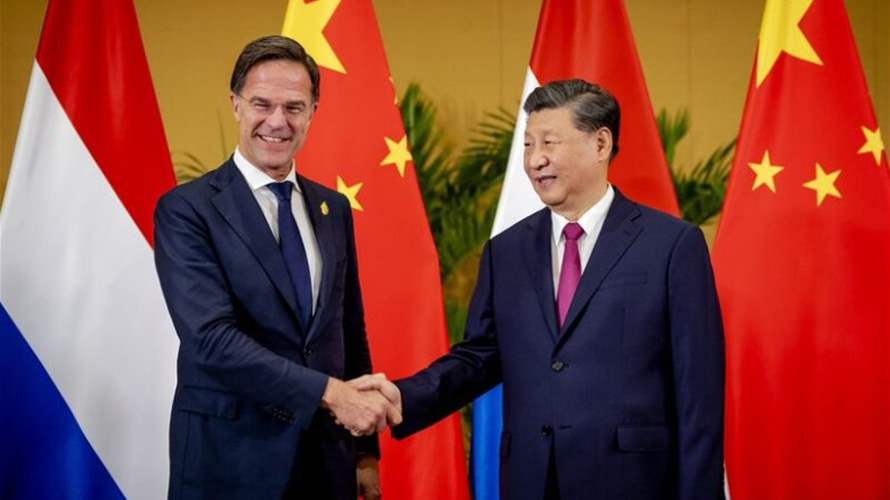 شي جينبينغ لرئيس الوزراء الهولندي: لا يمكن لأي قوّة إيقاف التقدّم التكنولوجي الصيني 