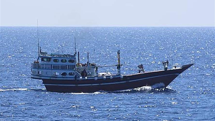 البحرية الهندية تعترض مركب صيد إيرانيا خطف قبالة الصومال