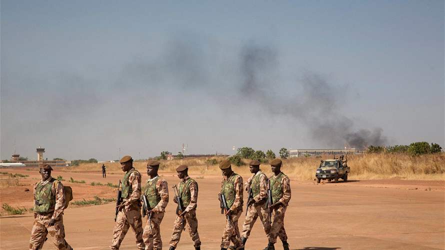 Military council in Mali announces 'suspension' of political party activities