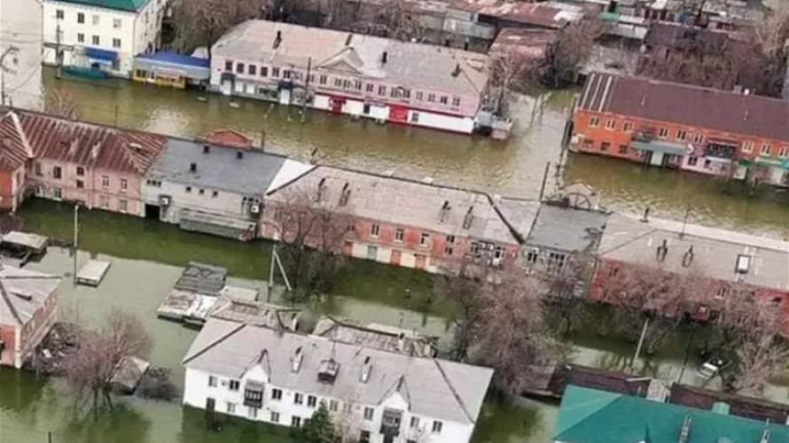 إخلاء قرية كامينسكوي الروسية بعد أن ارتفع منسوب المياه فيها