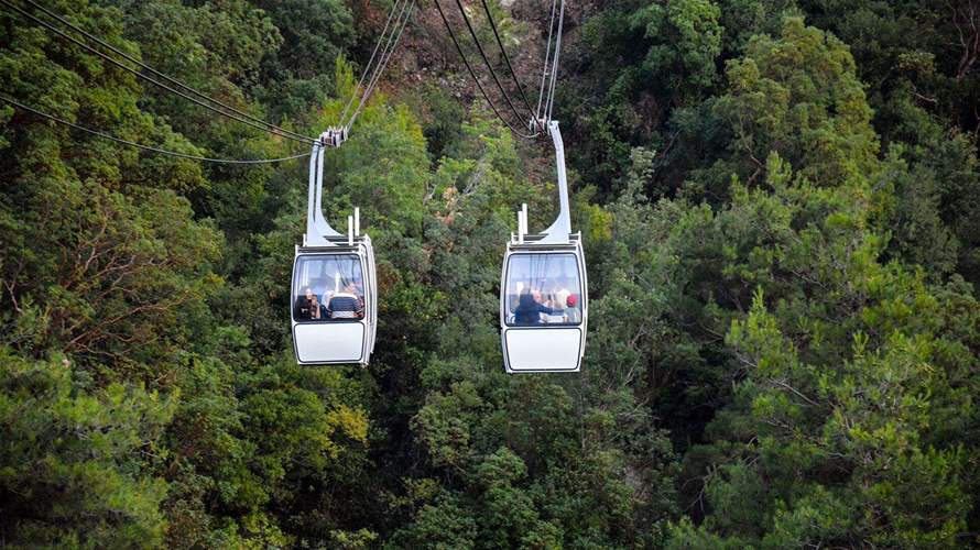 One killed, 10 injured in cable car accident in Turkey