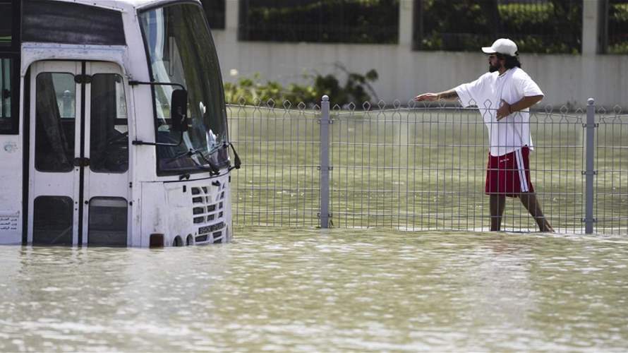 إضطرابات في الإمارات لليوم الثالث بعد أمطار غير مسبوقة