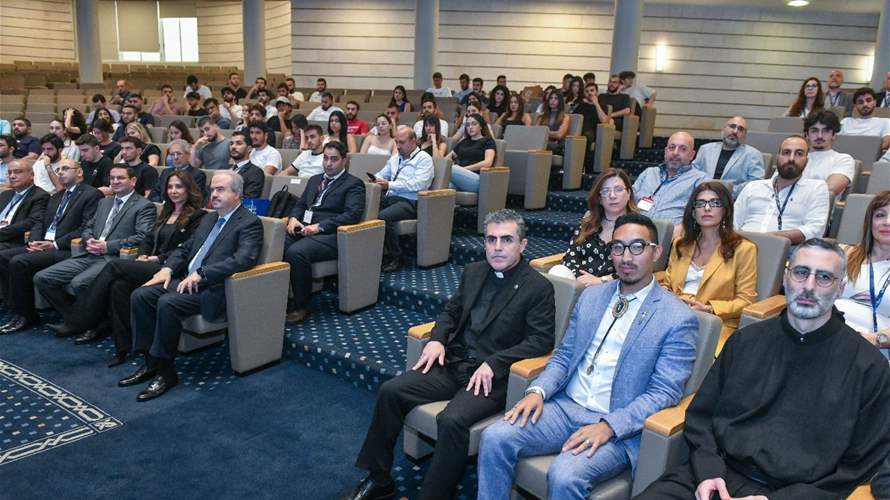 مؤتمر دولي حول ريادة الاعمال في جامعة الروح القدس - الكسليك