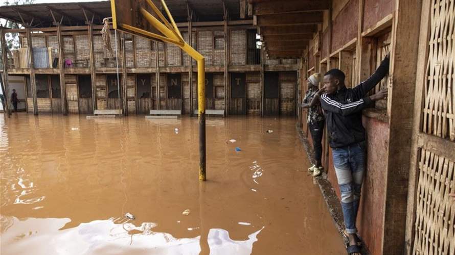 إرتفاع حصيلة قتلى الفيضانات منذ آذار في كينيا إلى 76 شخصًا