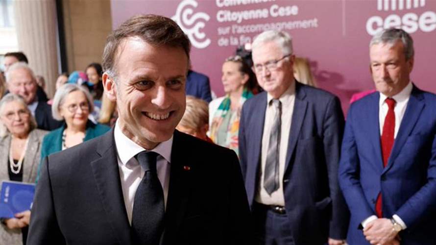 Macron is ready to 'open debate' on nuclear European defense