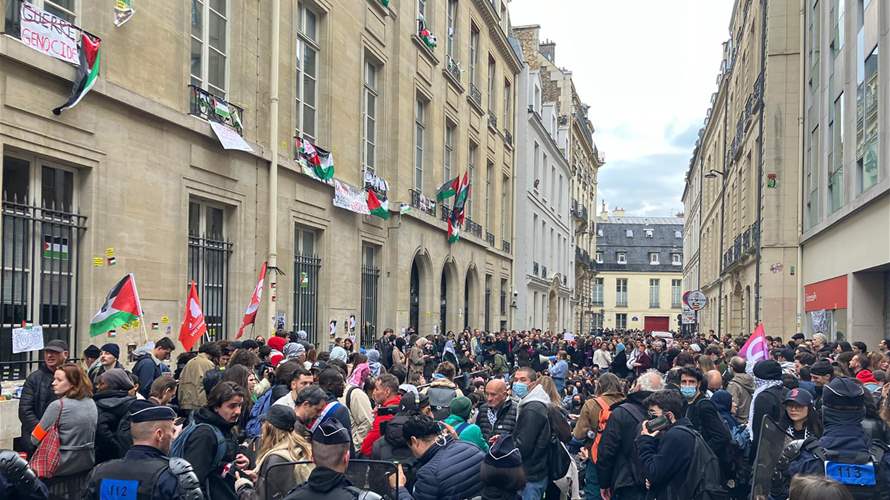 Gaza protesters disrupt Sorbonne university in Paris