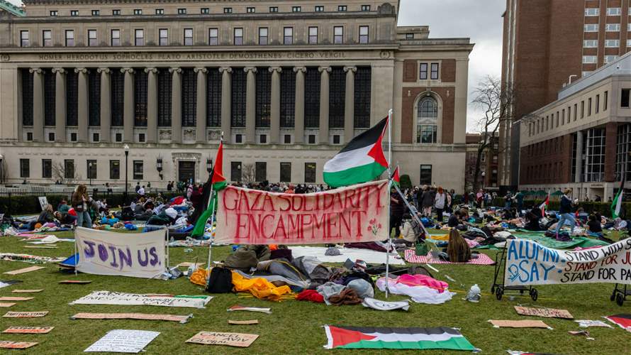 Columbia University threatens to 'expel' students occupying one of its buildings