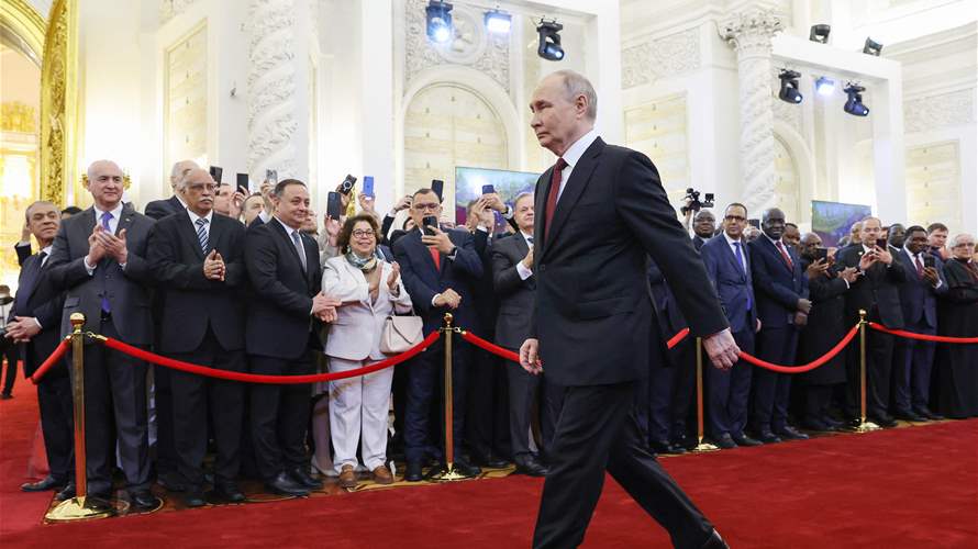 بوتين يؤدي اليمين الدستورية لولاية رئاسية خامسة في روسيا