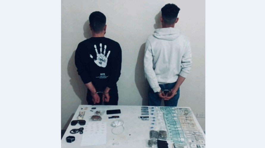 شخصان يروجان مخدرات على متن "توك توك" في طرابلس في قبضة الشرطة القضائية