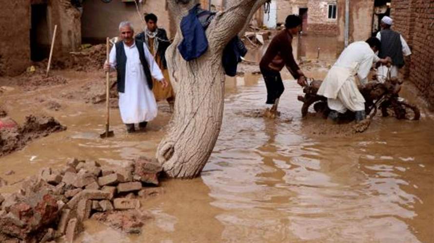 فيضانات مفاجئة تودي بـ50 شخصا في يوم واحد في شمال أفغانستان
