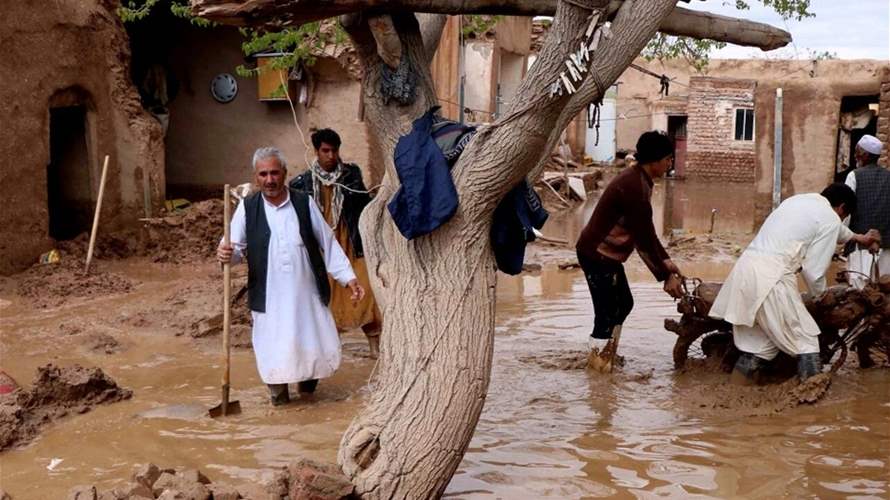 فيضانات مفاجئة تودي بـ62 شخصًا في يوم واحد في شمال أفغانستان