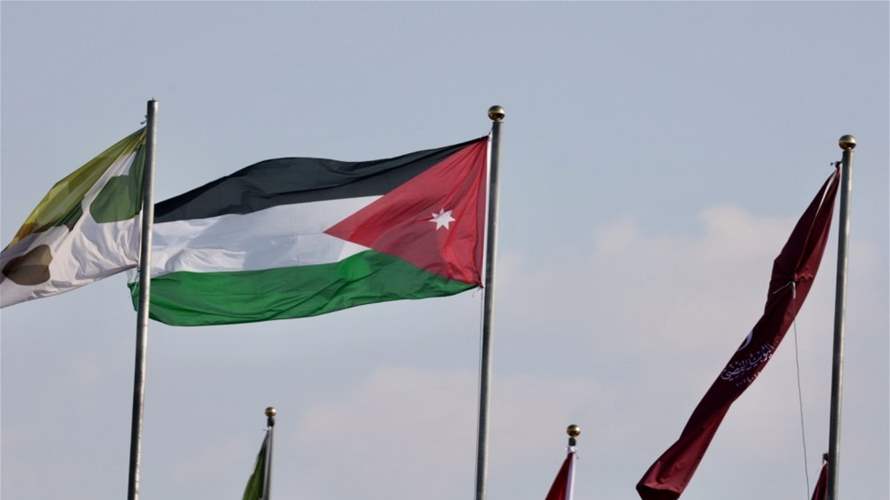 الأجهزة الأردنية الأمنية أحبطت محاولة تهريب أسلحة إلى "معارضي النظام الملكي الحاكم" 
