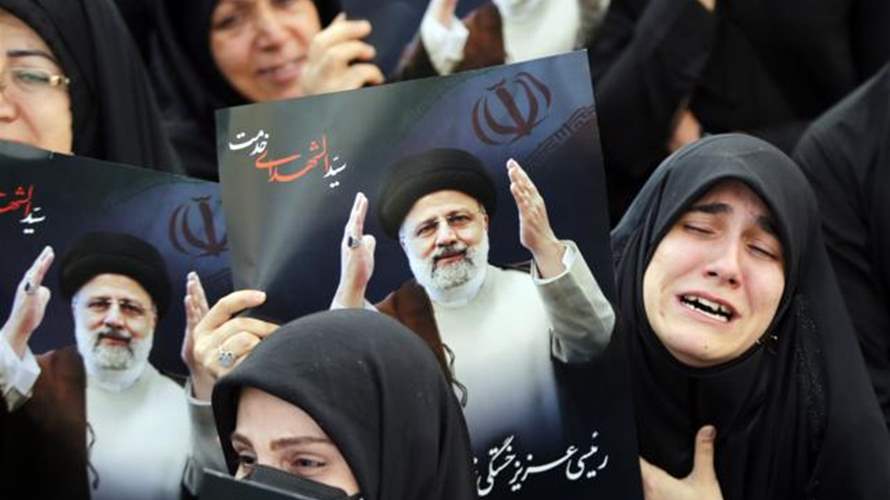وفد أفغاني يحضر مراسم تشييع جنازة الرئيس الإيراني في طهران