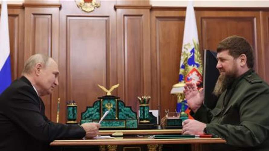 رئيس الشيشان يلتقي بوتين ويعرض إرسال المزيد من الجنود من أجل حرب أوكرانيا