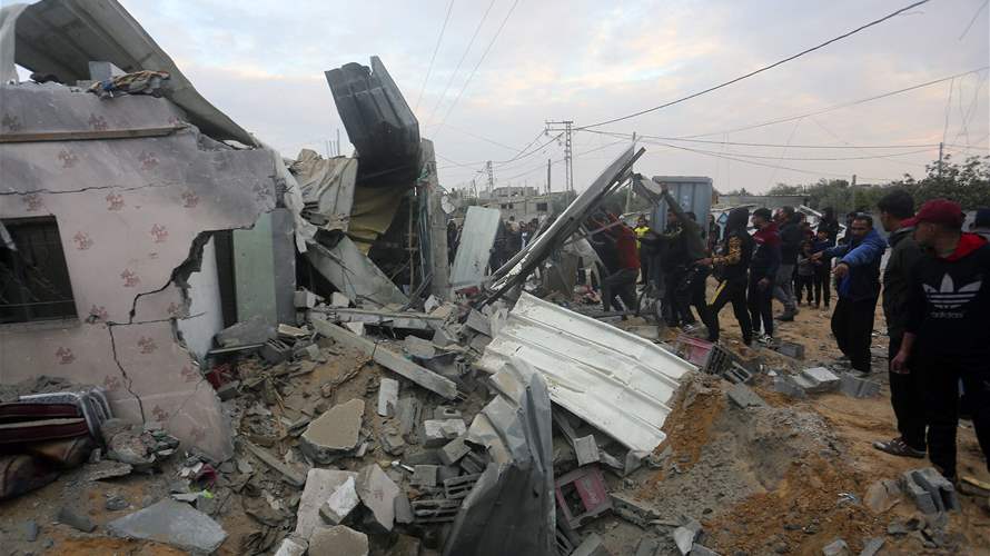Israeli forces kill dozens of Palestinians in Gaza, fight Hamas in Rafah