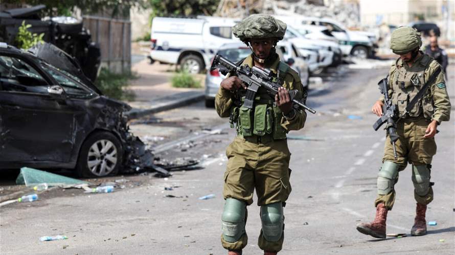 حماس تقول إنها أسرت جنودا إسرائيليين في غزة وإسرائيل تنفي