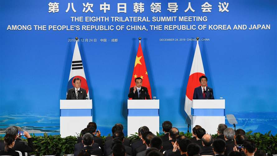 Chinese Premier lands in Seoul for trilateral summit with South Korea, Japan