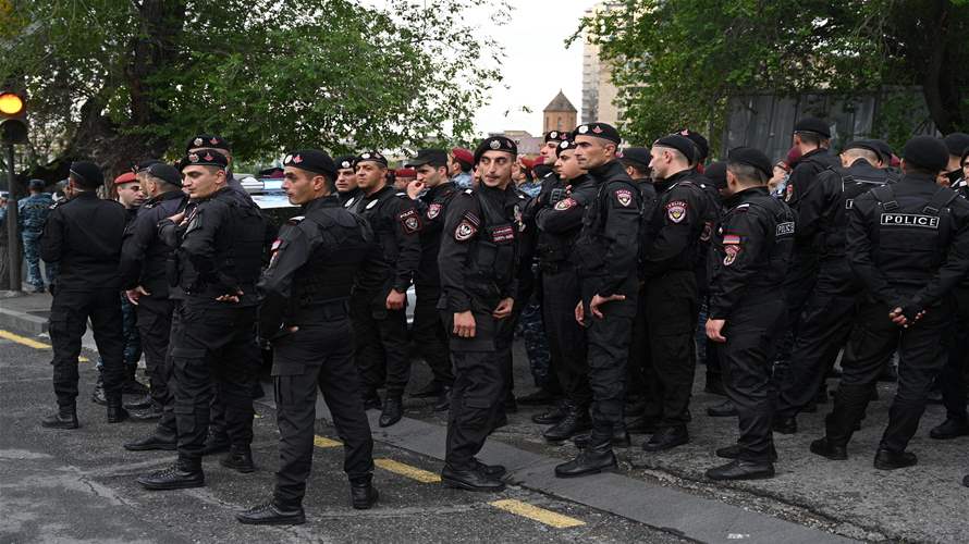 الشرطة الأرمينية تعتقل أكثر من 130 محتجا في يريفان