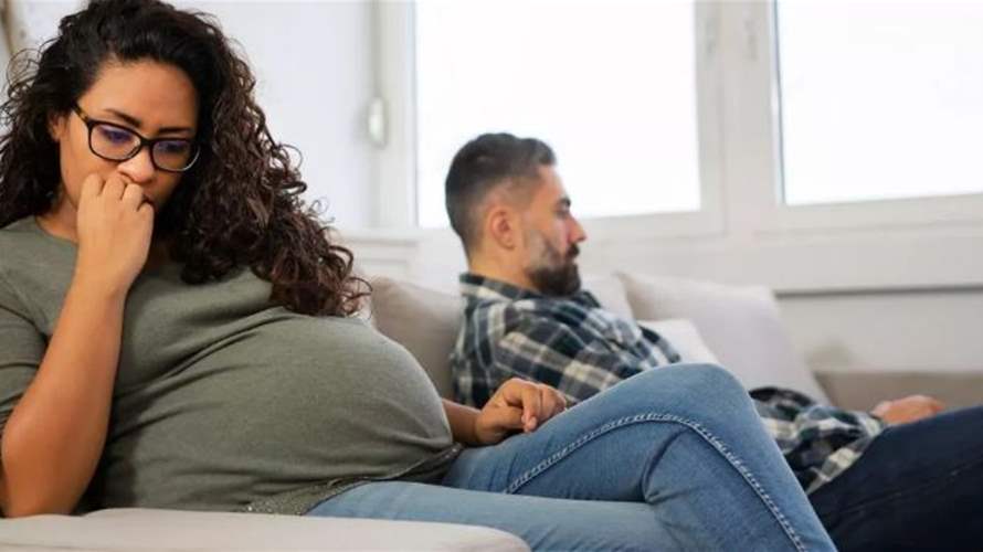 امرأة حامل تواجه مشكلة بسبب زوجها... ما علاقة الوحام؟ 