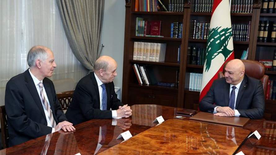 Lebanon's President Aoun urges pressure on Israel to uphold agreement during meeting with Le Drian 