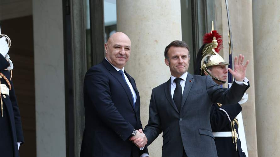 Lebanese President returns to Beirut after talks with Macron in Paris  