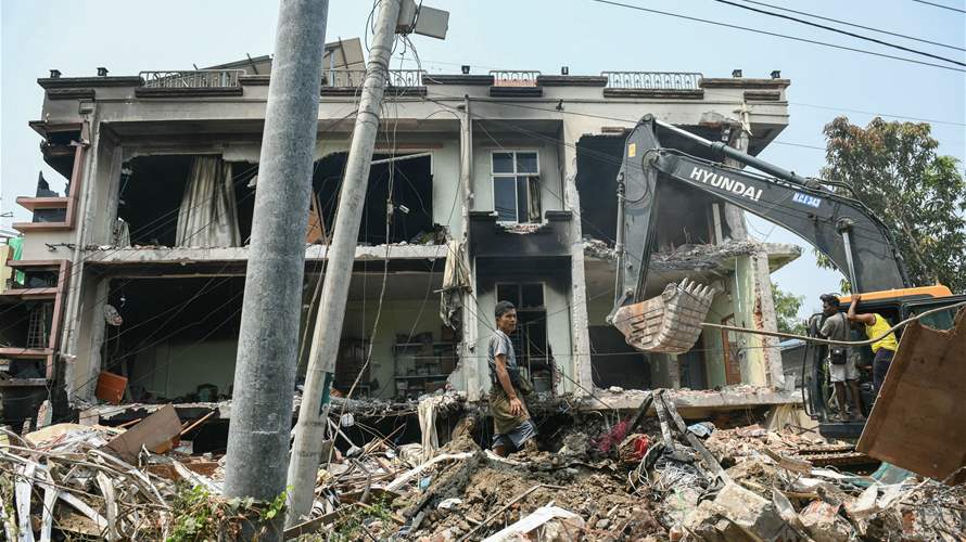 Myanmar quake death toll passes 1,000: Junta