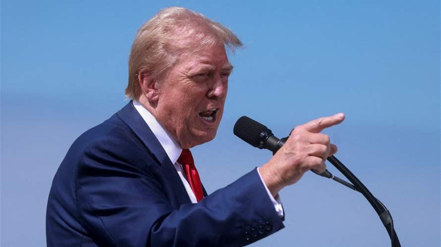 Trump says attacks on Houthis to continue