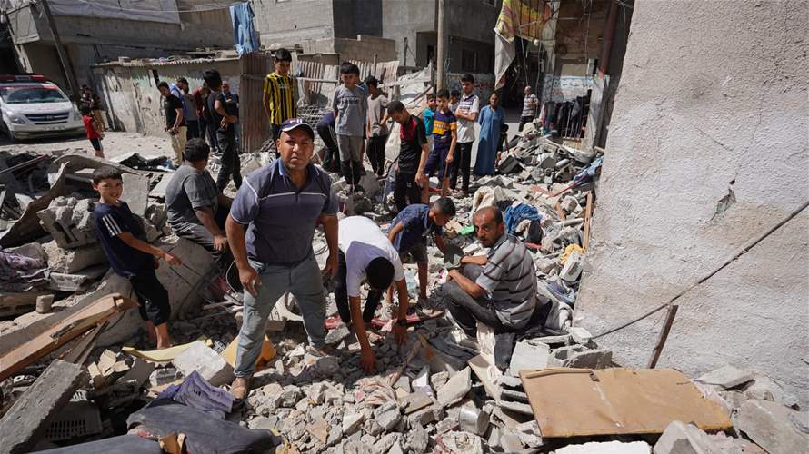 الدفاع المدنيّ: شهداء في غارتين إسرائيليتين على منزلين في غزة