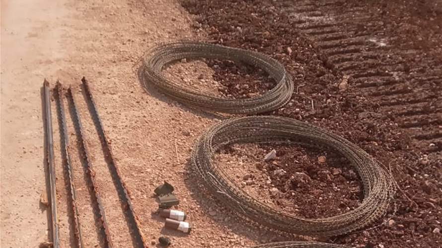 Lebanese Army dismantles Israeli-made roadblocks and explosives in South Lebanon
