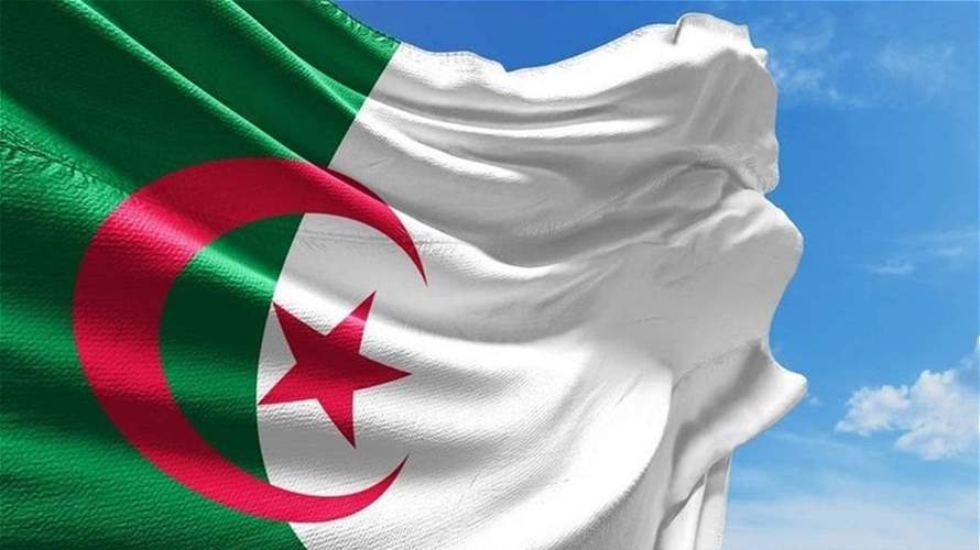 وزارة الدفاع الجزائرية تعلن إغلاق المجال الجوي أمام دولة مالي