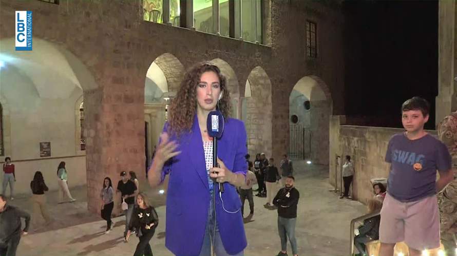 شعلة النور المقدس تصل الى بيروت...