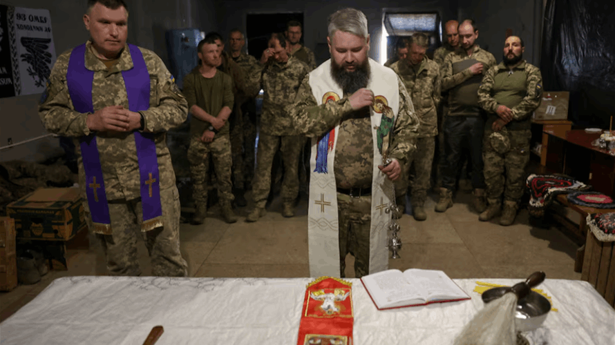 Kyiv and Moscow accuse each other of breaking Easter ceasefire, no extension seen