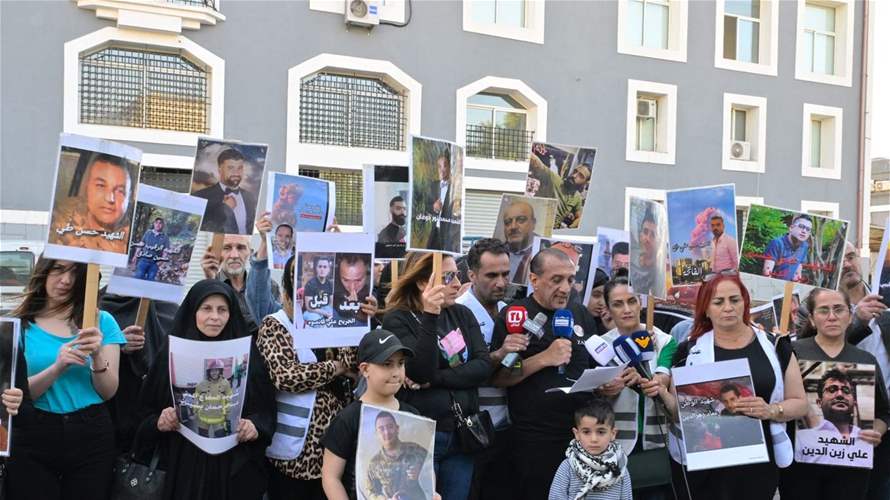 Families of Beirut Port explosion victims reject prosecutor's decision, threaten street action