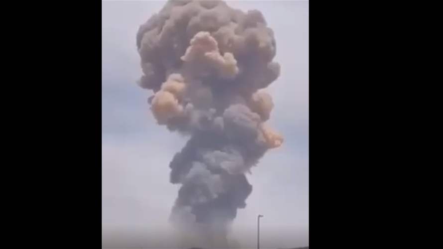 انفجار مجهول المصدر يهز ميناء بندر عباس جنوب إيران