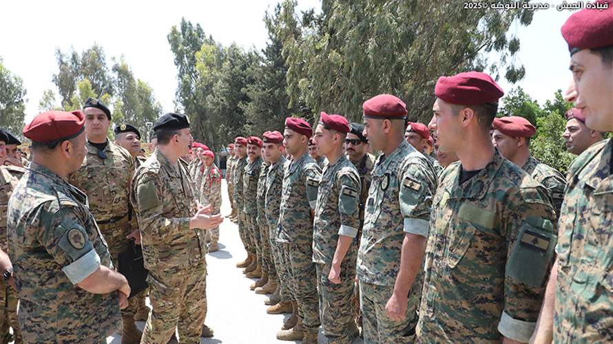 قائد الجيش تفقد لواء المشاة السابع في مرجعيون 