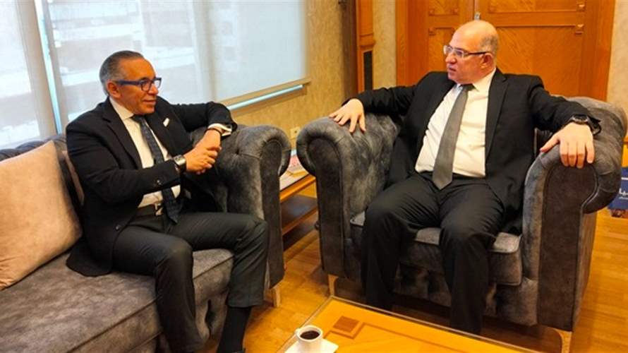 حيدر التقى سفراء مصر وسلطنة عُمان وكينيا... موسى: توافقنا على انشاء لجان متابعة لكل الملفات