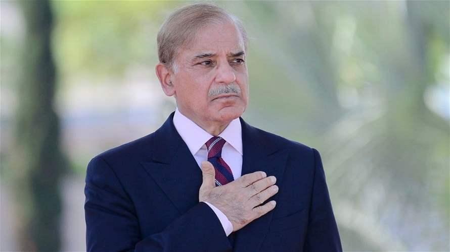 Pakistan PM says defense 'in strong hands' after missile test