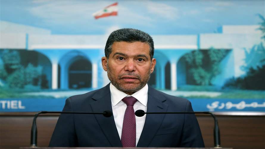 الأمين العام للمشروع الوطني العراقي الشيخ جمال الضاري بعد لقائه الرئيس عون: نثمّن موقف رئيس الجمهورية في ما يتعلّق بحصر السلاح بيد الدولة فالدولة لا تُبنى إلا على قرار سياسي وأمني واحد