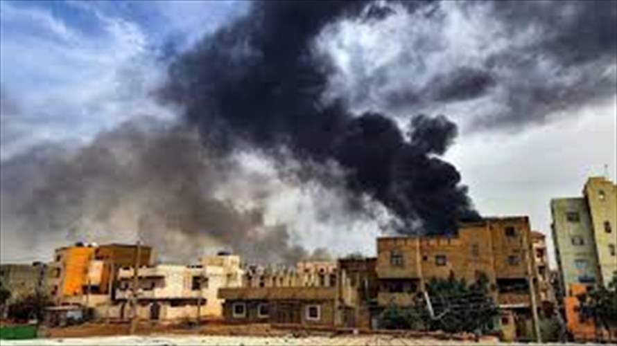 حريق في مستودعات وقود إثر هجوم بمسيرة نسبته الحكومة السودانية للدعم السريع