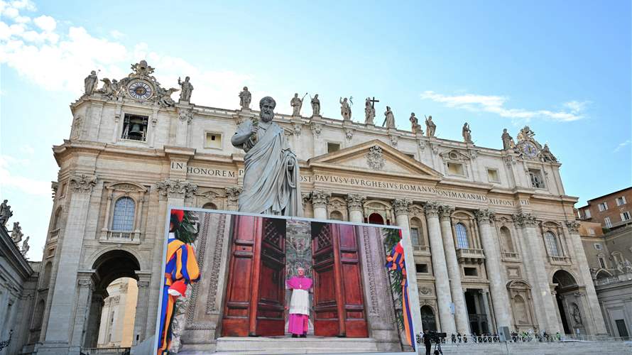 Doors of Sistine Chapel close, conclave begins
