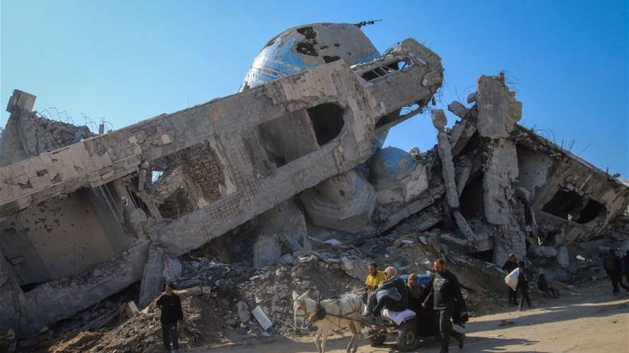 Trump says US should 'take' Gaza and turn it into 'freedom zone'
